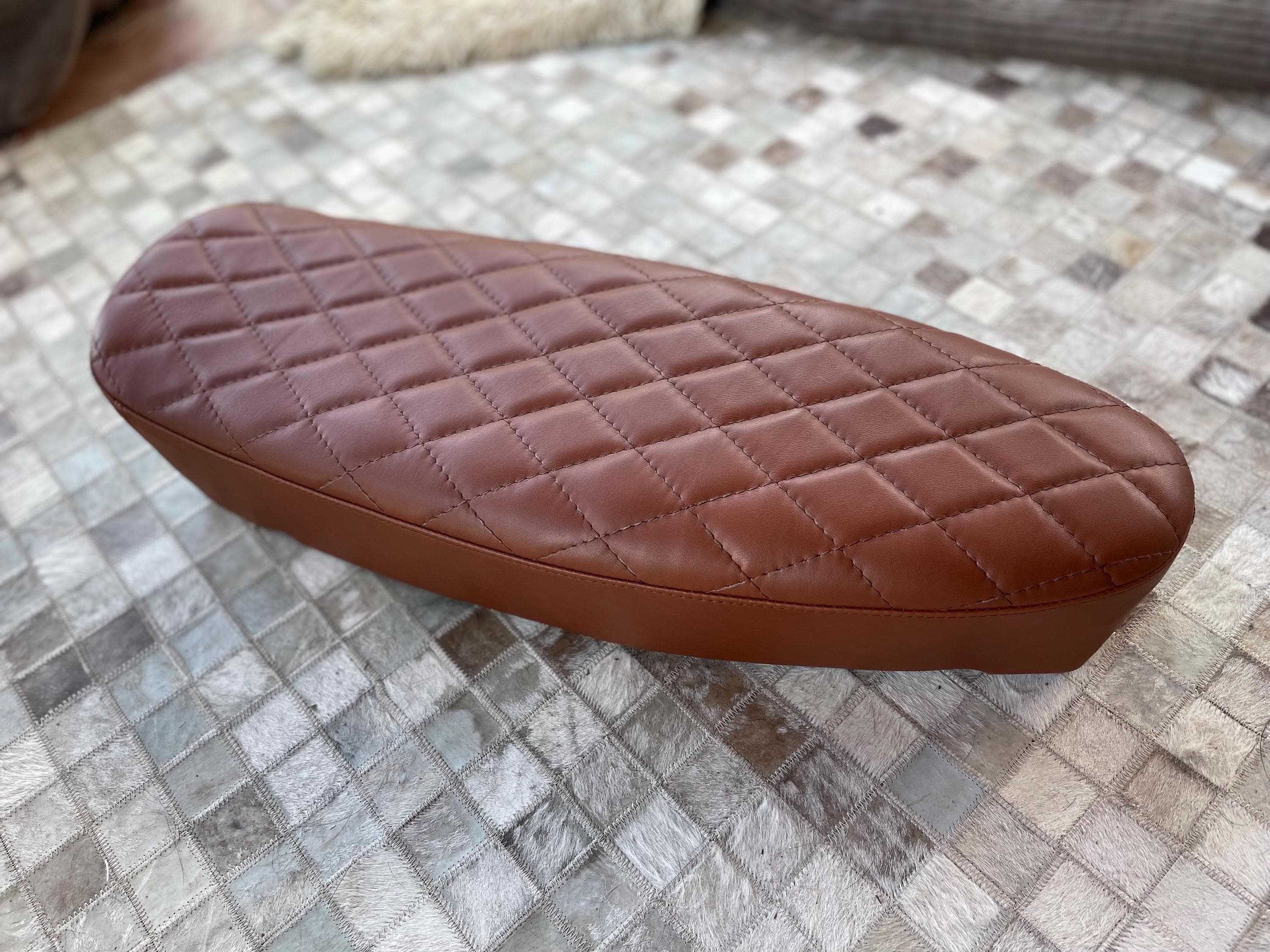 Vespa seat PV smallframe V50 (Cognac)