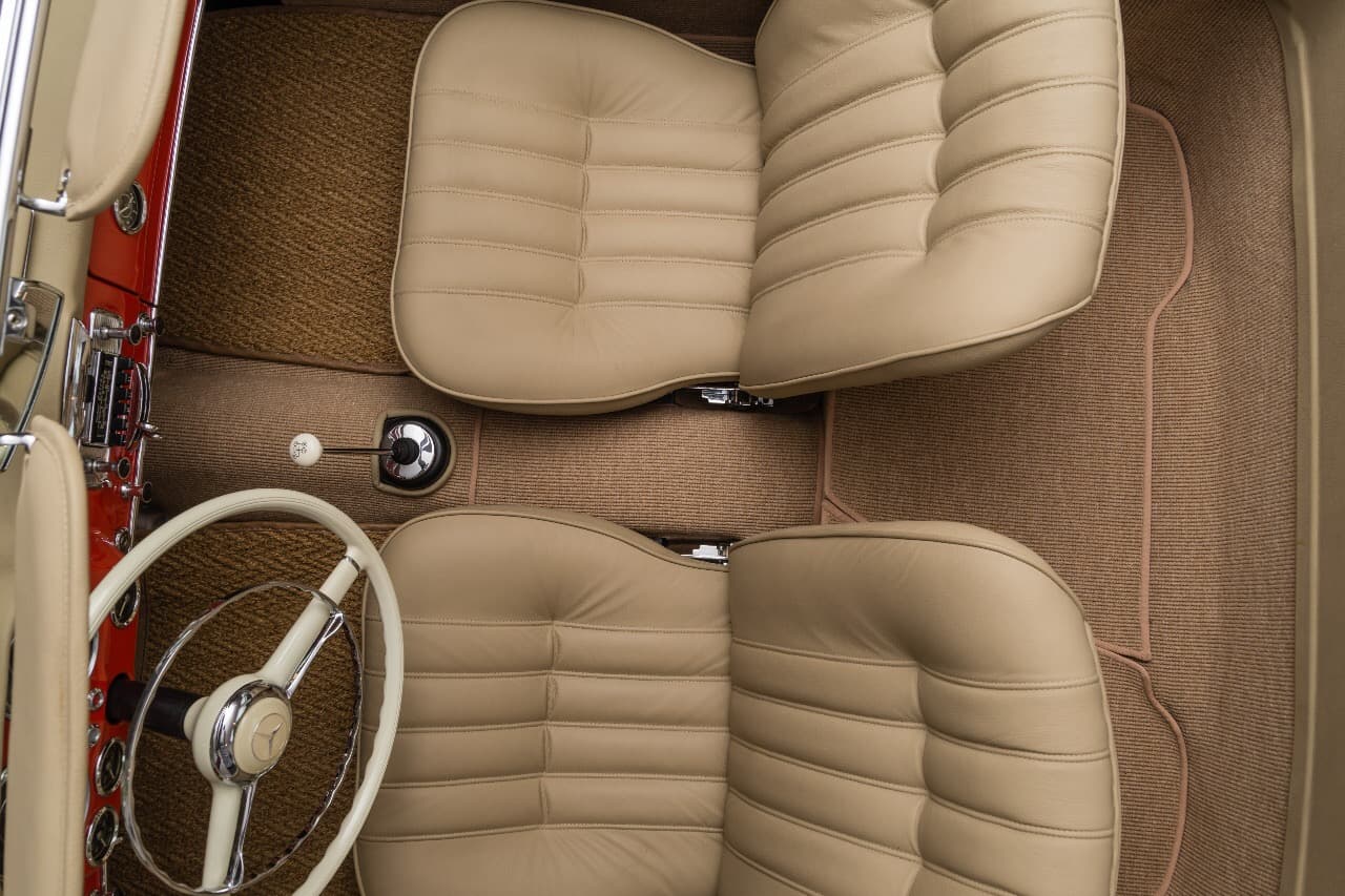 Mercedes 190 SL — beige leather seats, period-correct